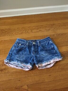 vintage y2k 2000s lee pipes denim shorts with plaid lining size 28